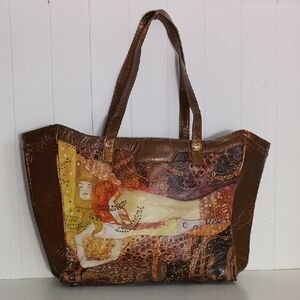 Icon Klimt W Bronze Patent Leather Tote Bag.